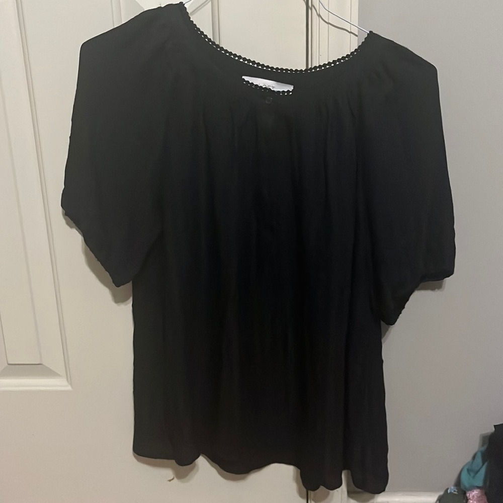 Chic Blouse